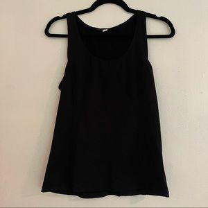 Lululemon black tank top size 6